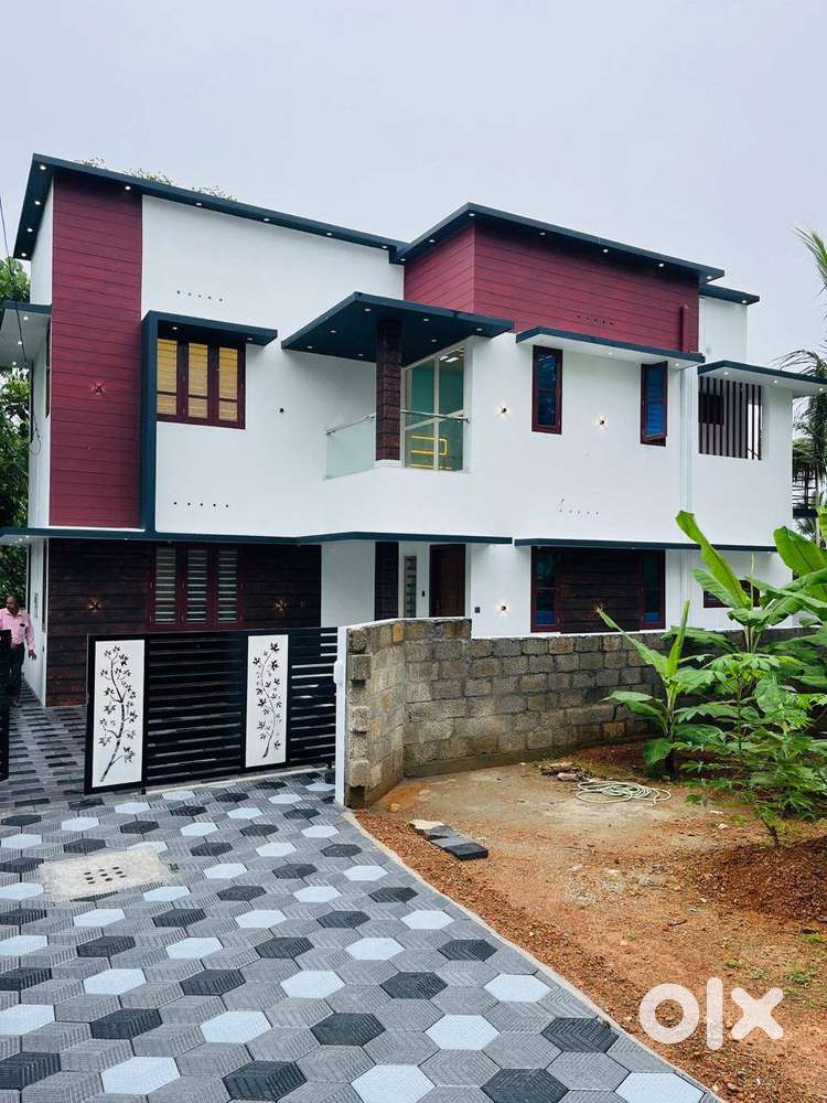 THRIKKANNAPURAM 4 CENT 1500 SQ.FT 3BHK HOUSE SALE