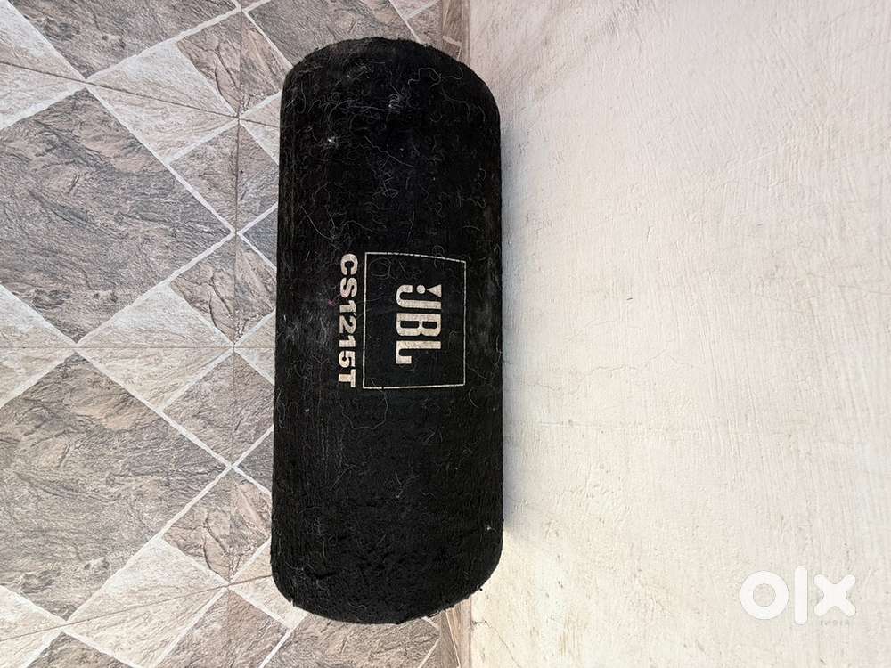 Jbl Sub-woofer 1100 watt.