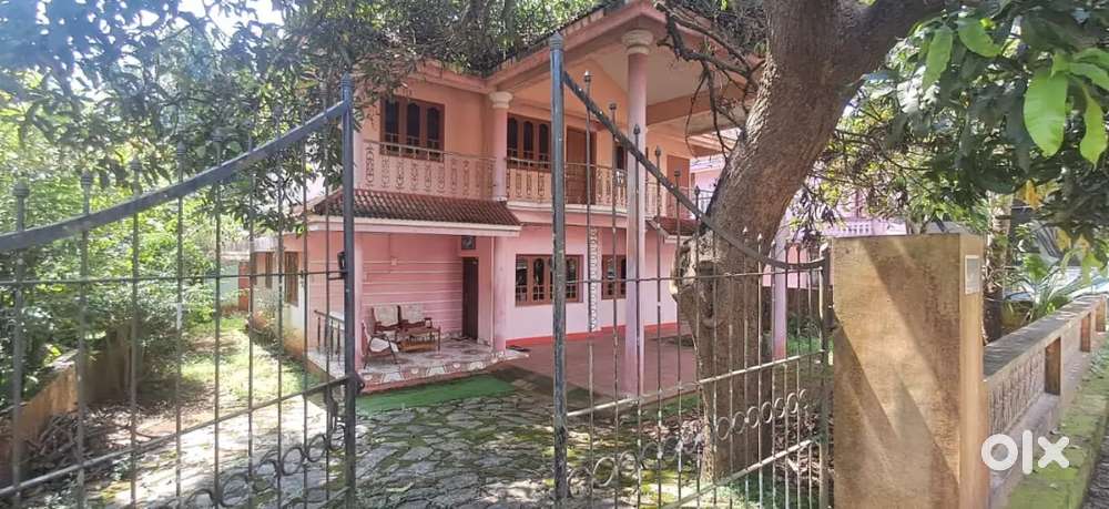 Koratty near NH commercial land with old house for sale immediately