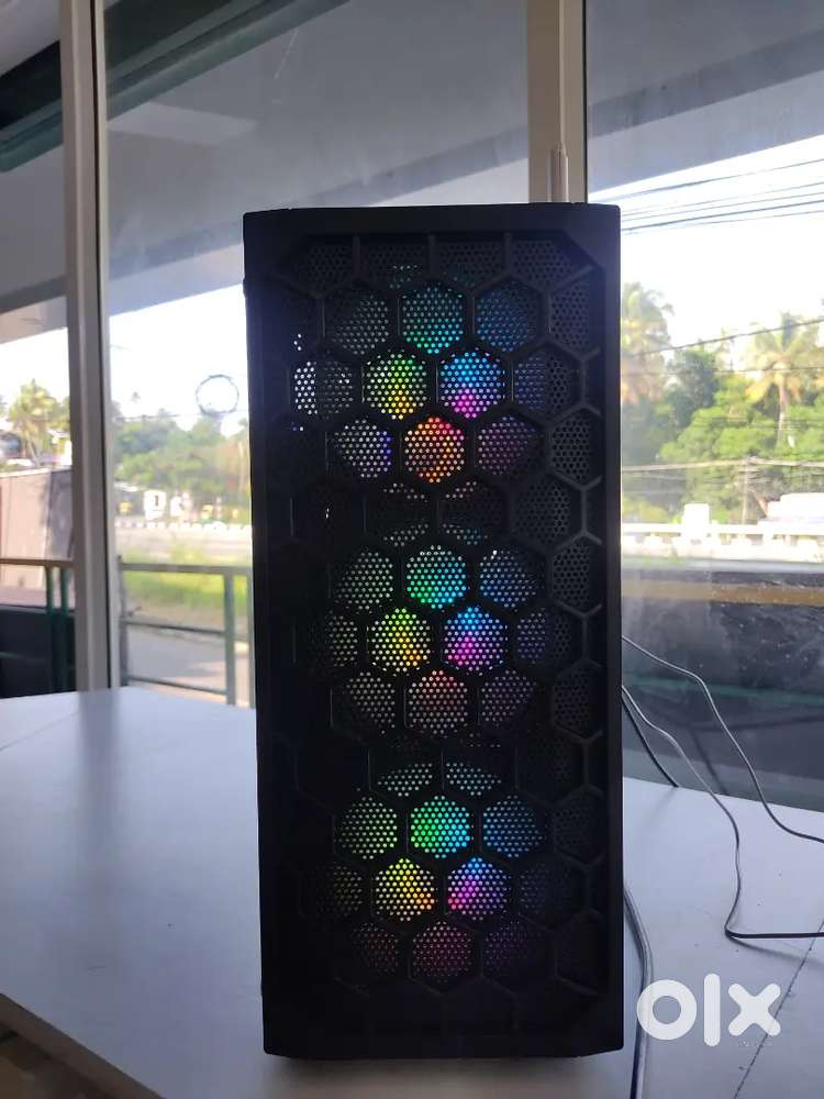 Brand new Gaming Ryzen 3 Desktop Computer CPU for sales with warranty