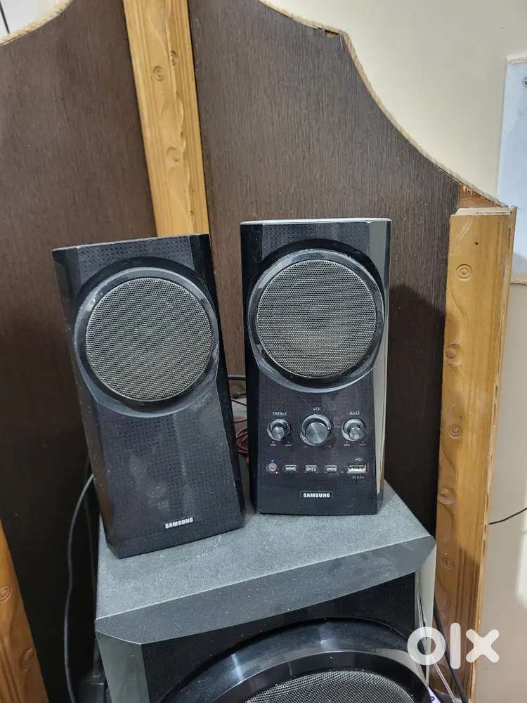 Samsung 2.1 channel speaker