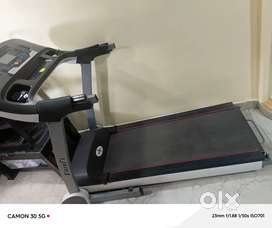 Tradmil machine running machine