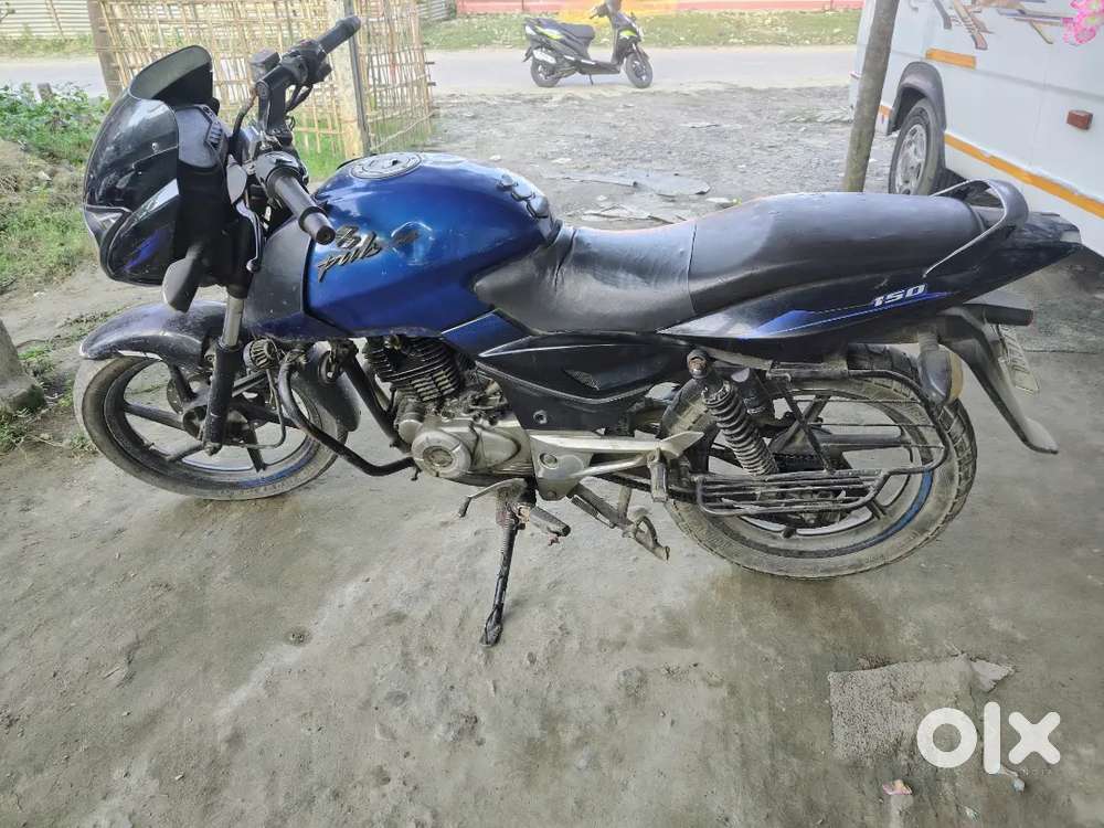 Pulsar 150
