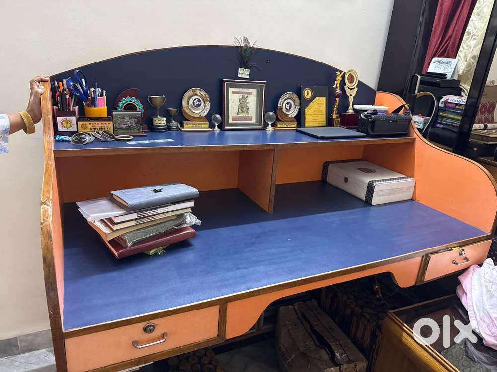 Study table
