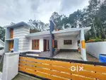 തൊടുപുഴ - മുവാറ്റുപുഴ റൂട്ടിൽ വീട് വില്പനക്ക്