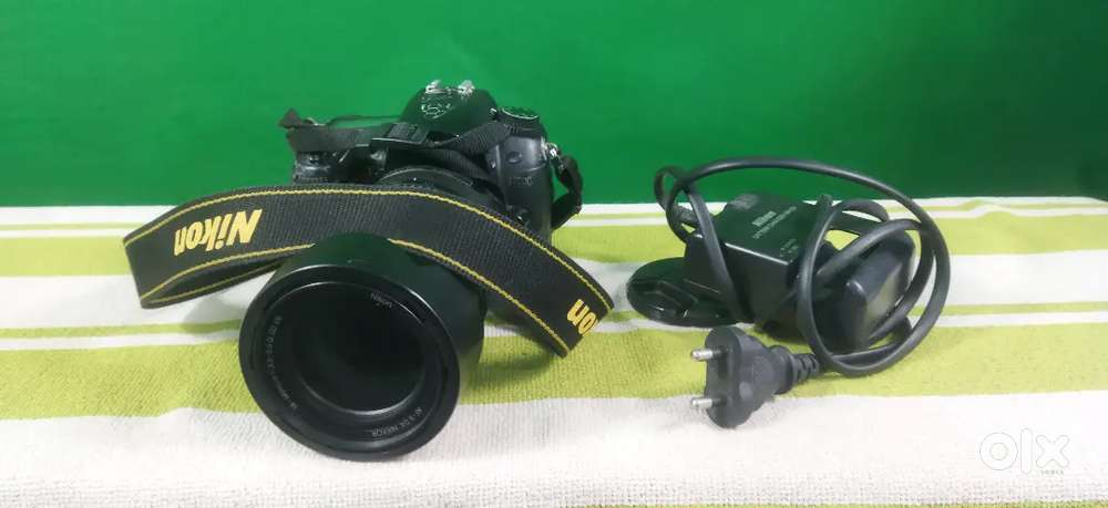 Nicon D7000 good con