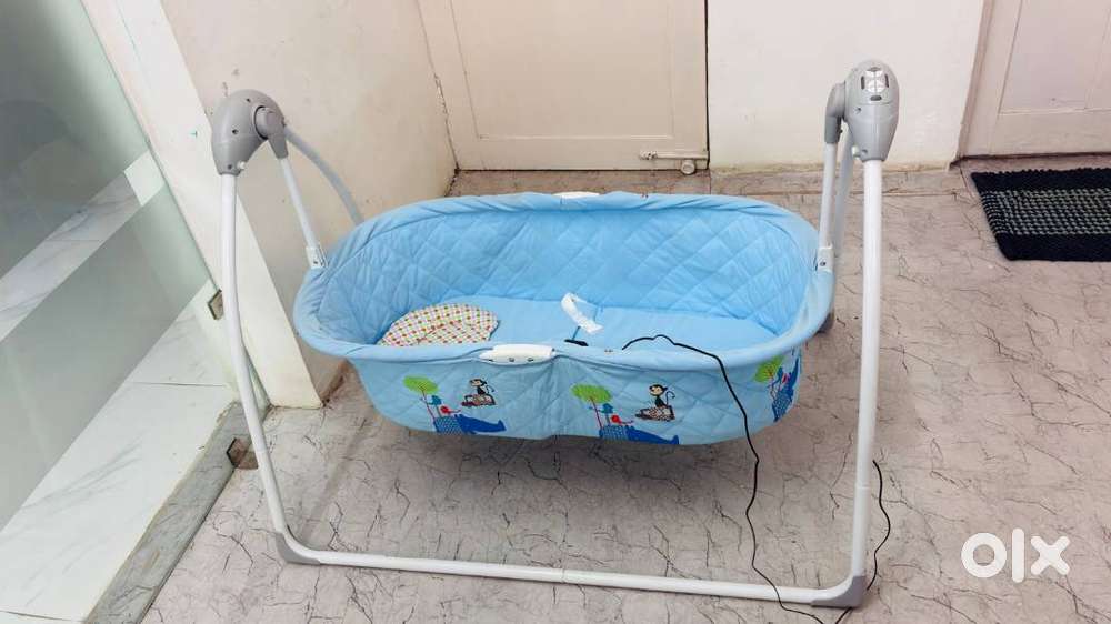 Baby ke liye Automatic Swing Jhula  Newborn Baby Musical Cradle
