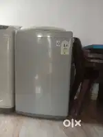 સેકન્ડ વોશિંગ મશીન
