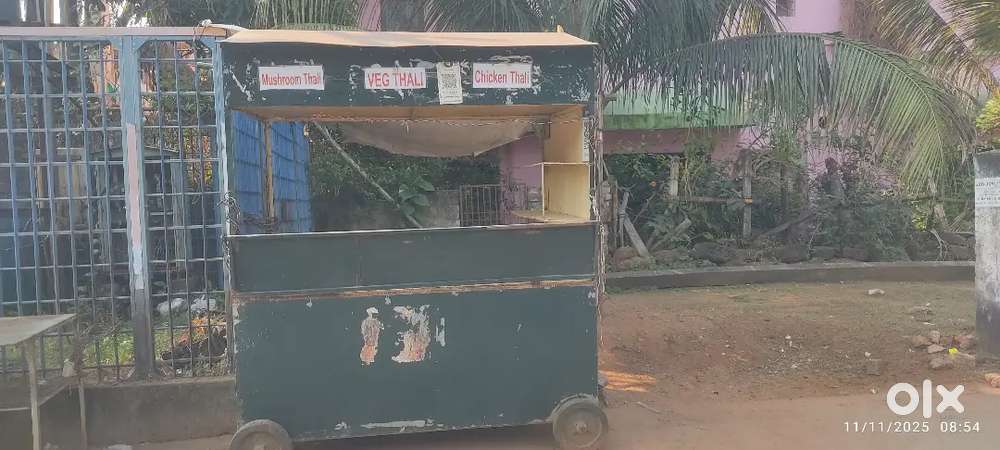 Fast food and tiffin mistry