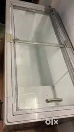 Deep freezer