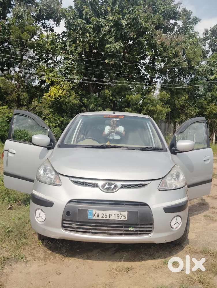 Hyundai i10 2009 Petrol Well Maintained lowest price,can be decreased