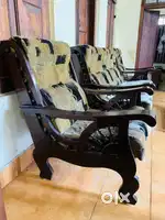 ഈട്ടിതടി സോഫ സെറ്റി