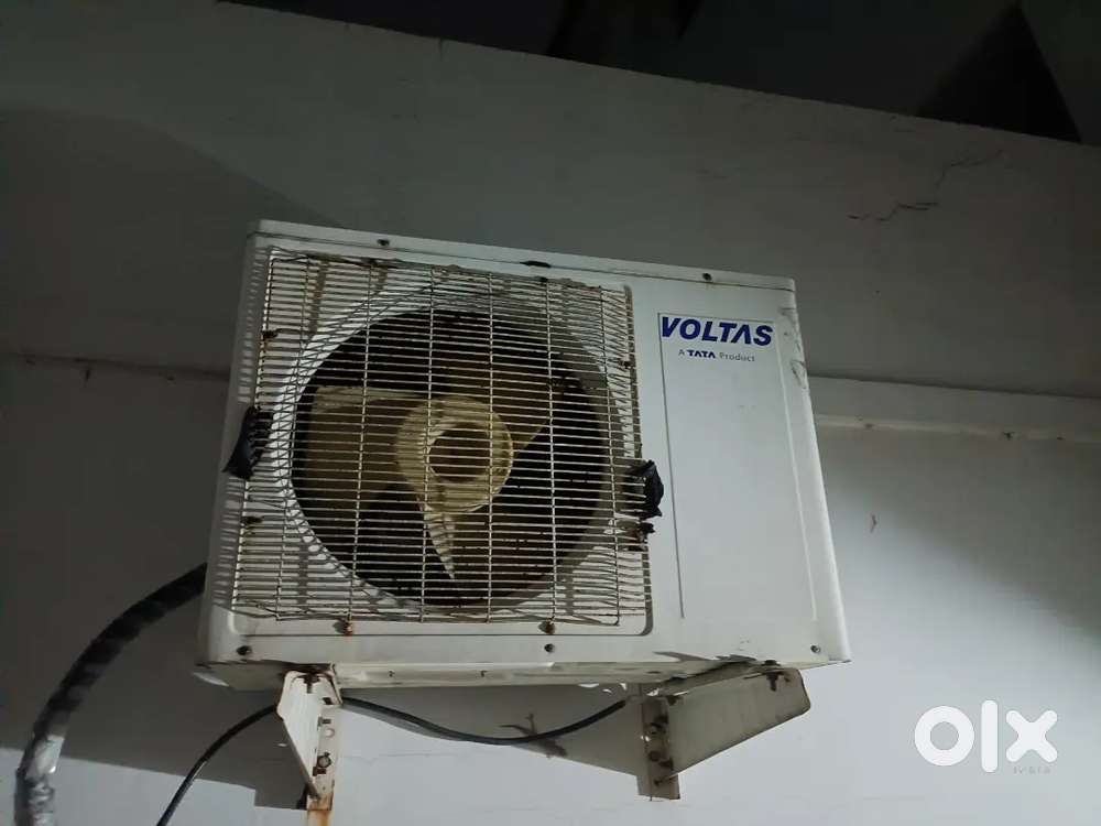 Voltas split ac for sale