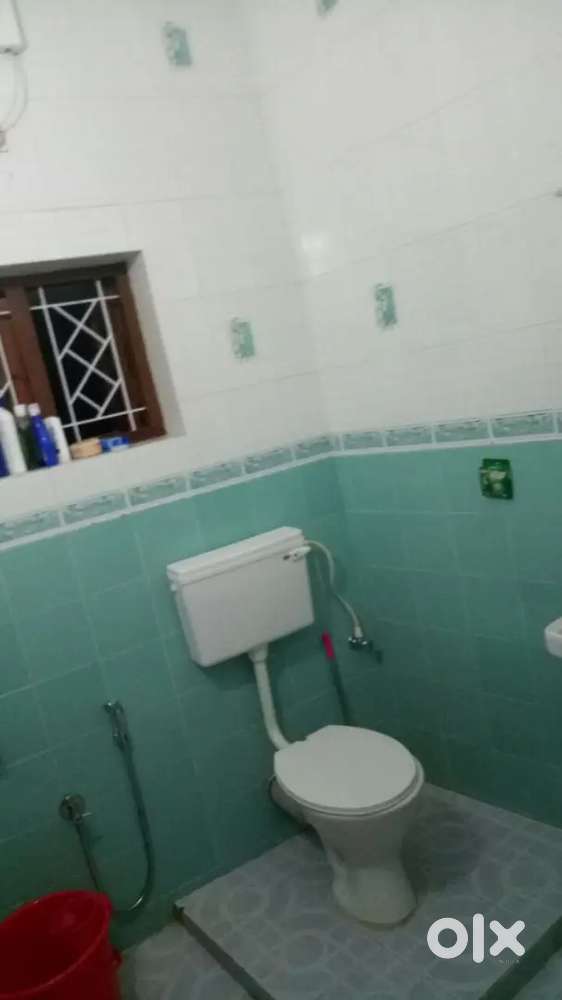 Independent house for sale in Kowdiar