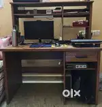 Will maintained, good condition computer table