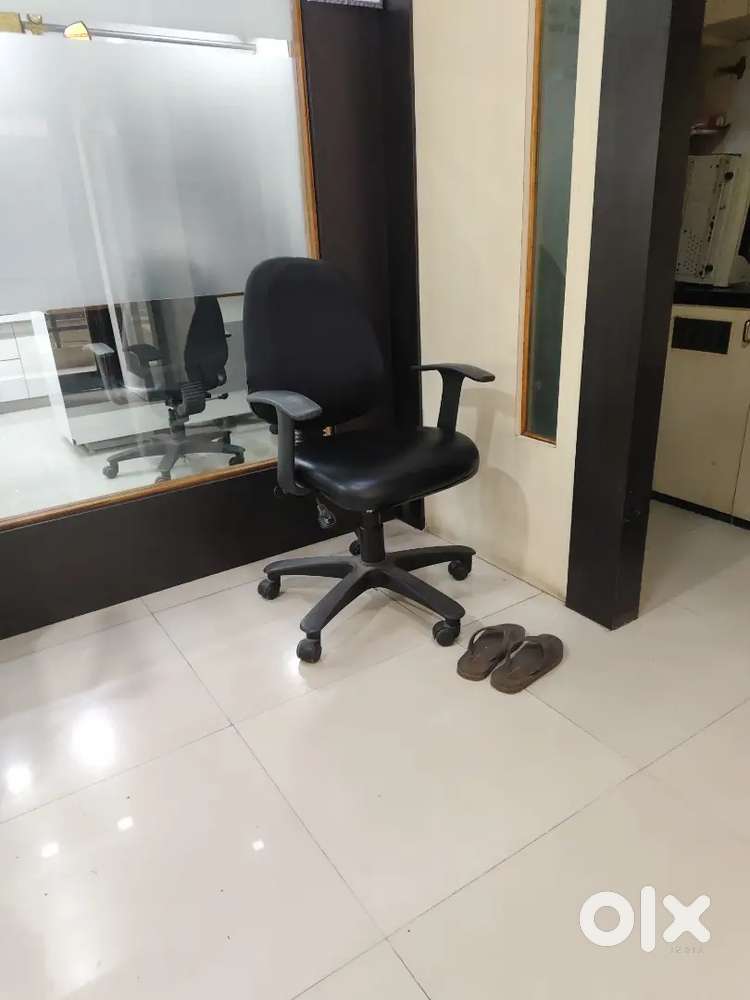 Revolving chair 3