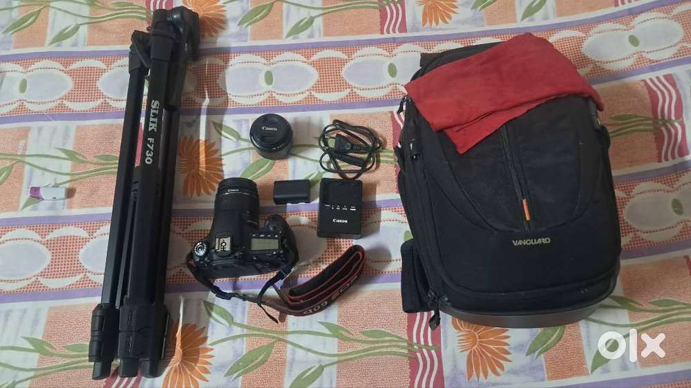 CANON EOS 60D 18MP DSLR