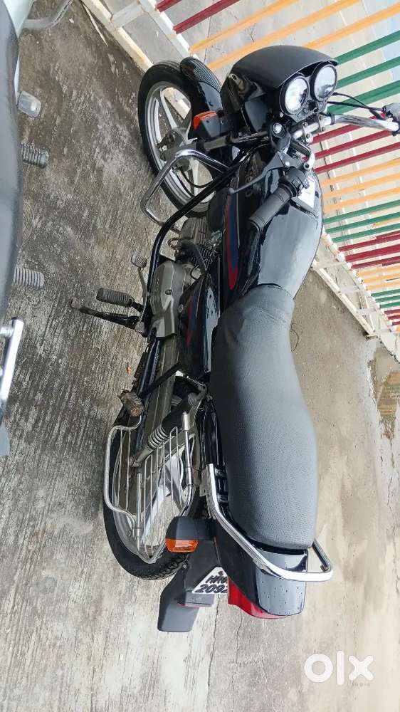 Ek dam vaidiya condition hai bike ki jisko leni msg kre