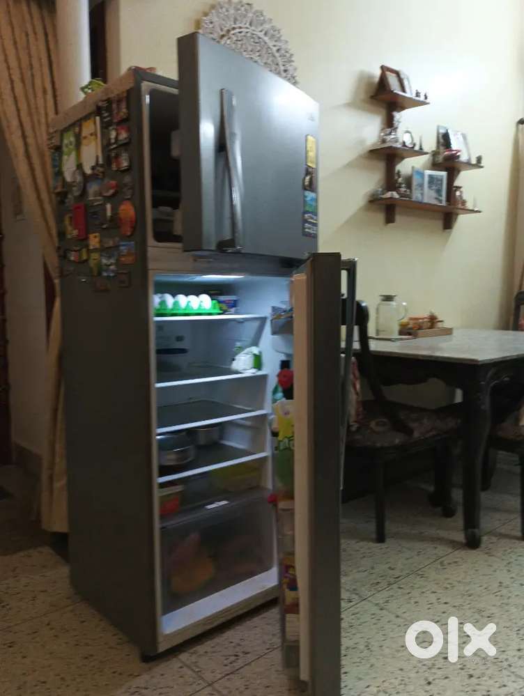 LG double door refrigerator