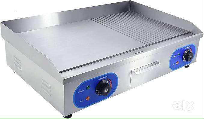 822 Commercial Half Flat Girddle Plate + Half Groove Griddle Plate