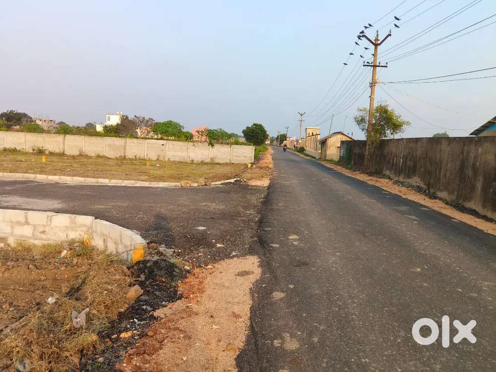 Investment pakka plots