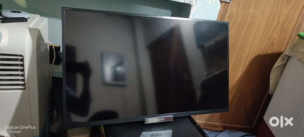 Sony Bravia Kdl- 32w6501 32 inch hd tv