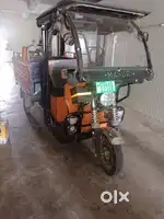 Mayuri e rikshaw loader (capacity 600 kg)