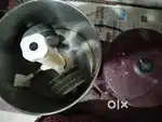 Wet grinder in running condition
