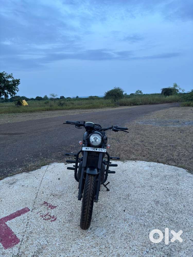 Jawa 42 Top model 2 Channel - Alloy - All Star Black Matte