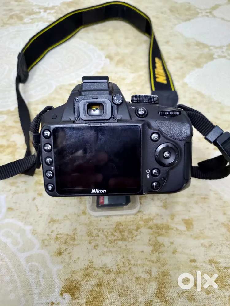 Nikon DSLR Camera with Lens Set
