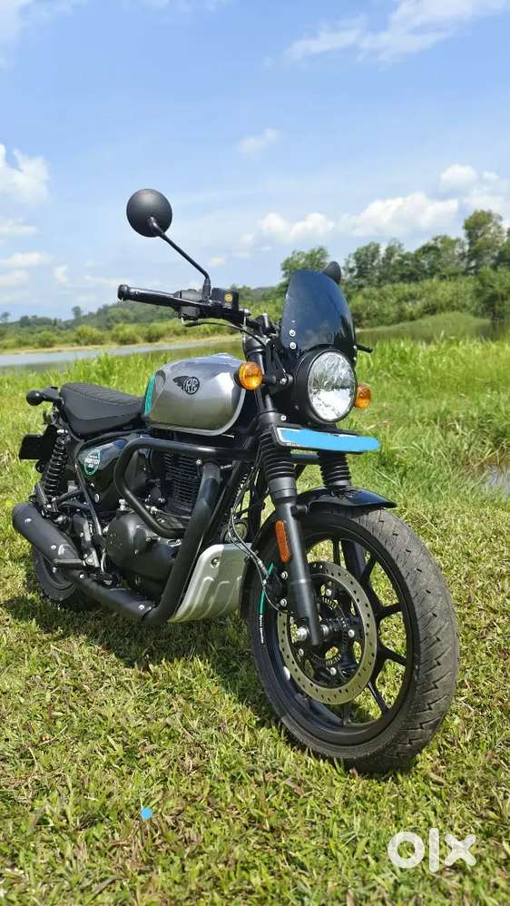 Well Maintained Low km HUNTER 350 DAPPER ASH