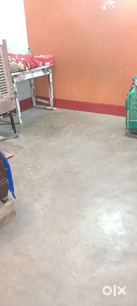 2 bhk room for rent atwarpur lal mandir