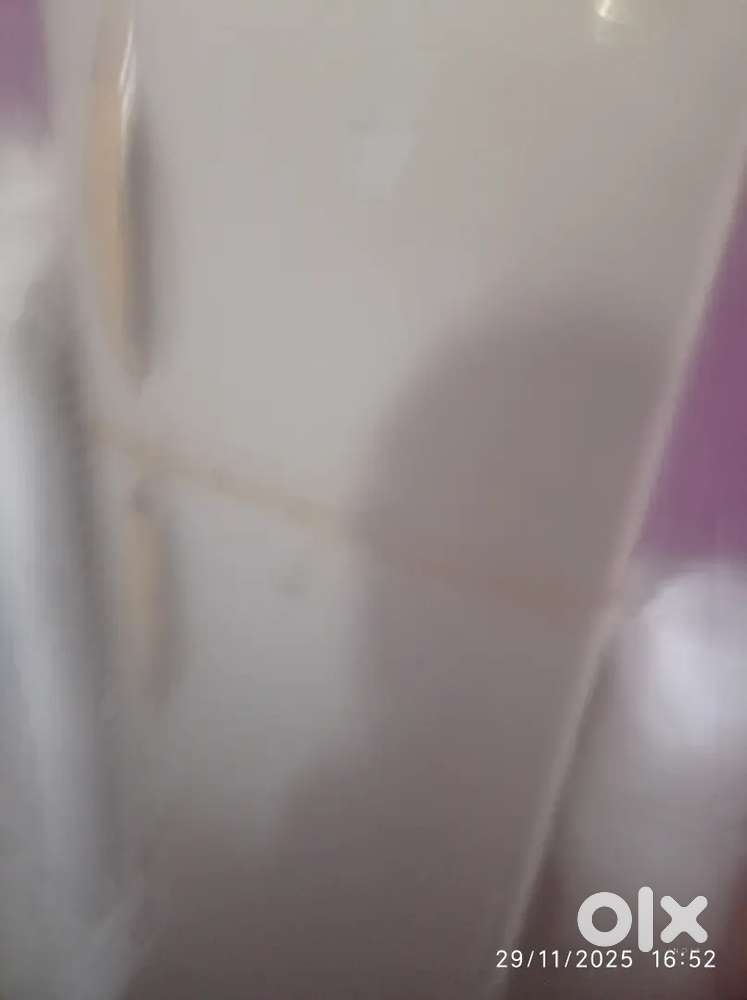 LG REFRIGERATOR DOUBLE WINDOW