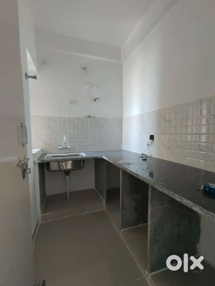 Extra large house on economy rent