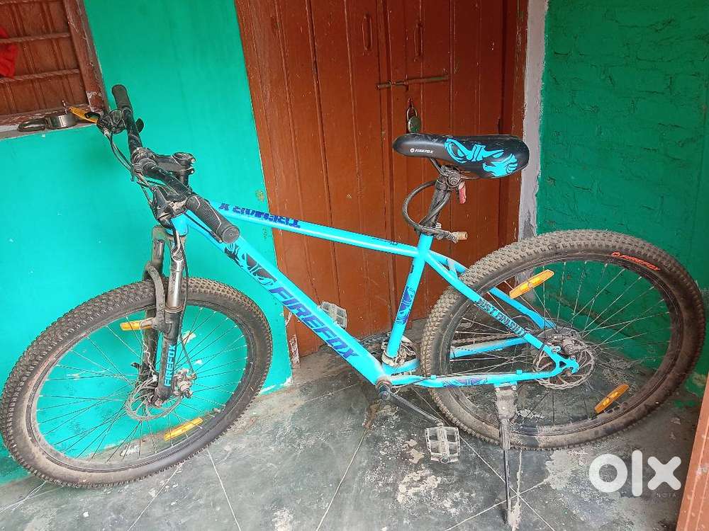 Tremor X 27 inch. 2.5 years old but used hardly for 1st 6 months.