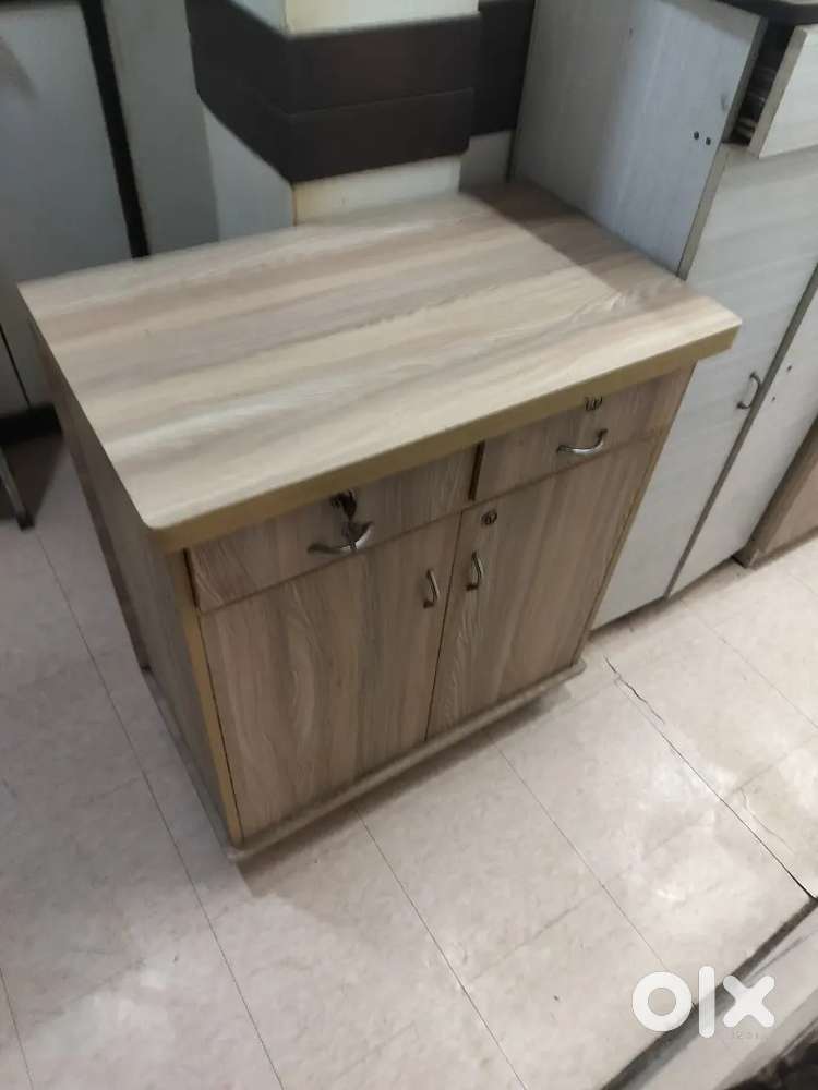 Brand new wooden table to sell