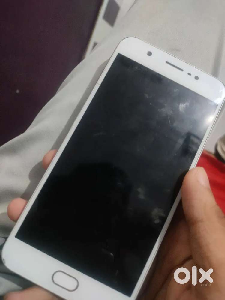 Vivo 1714 mobile phone good condition