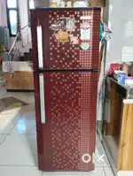 Kelvinator Fridge . 245 liters . 2011 model perfectly working