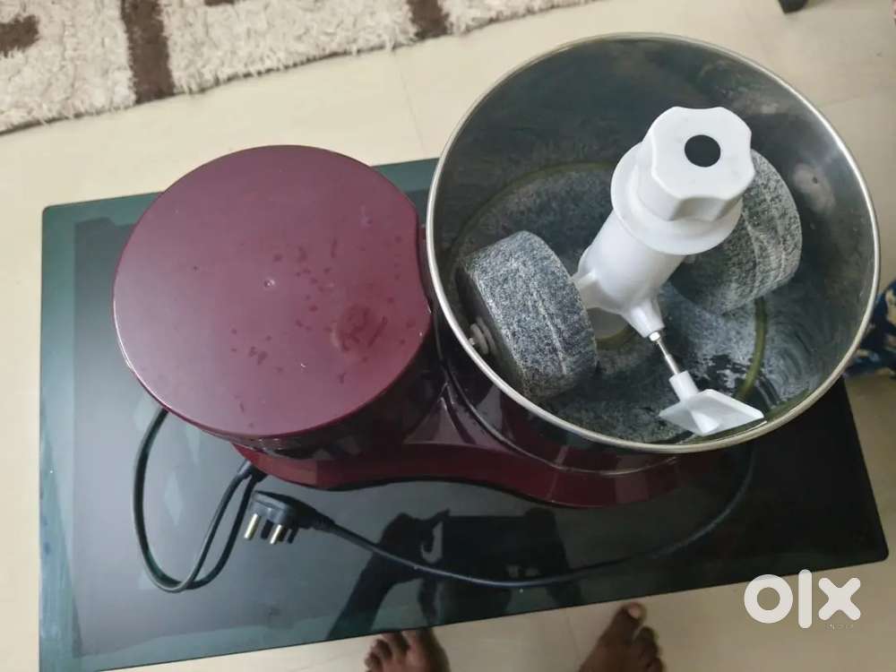 Table top wet grinder only 2 time used