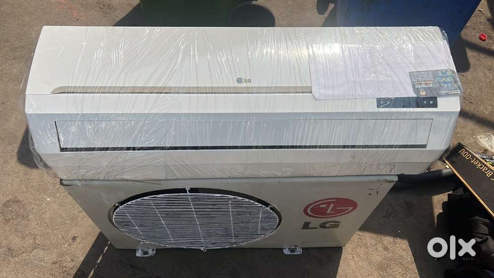 SPLIT AC GOOD CONDITION