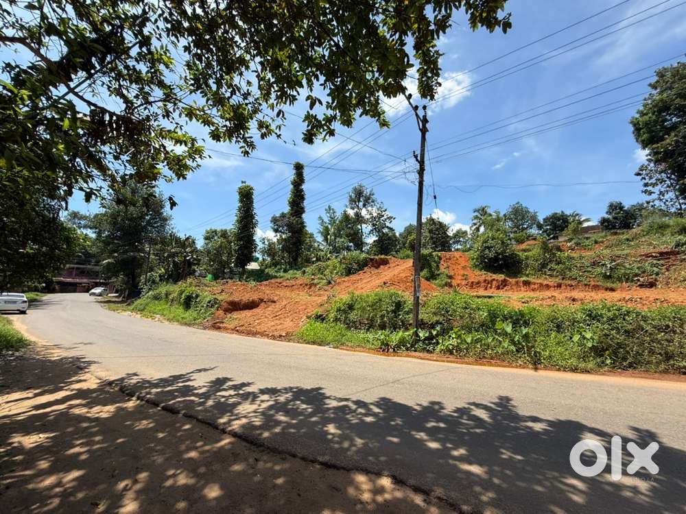 Highway  Frontage House Plots For Sale 10.5 Cent