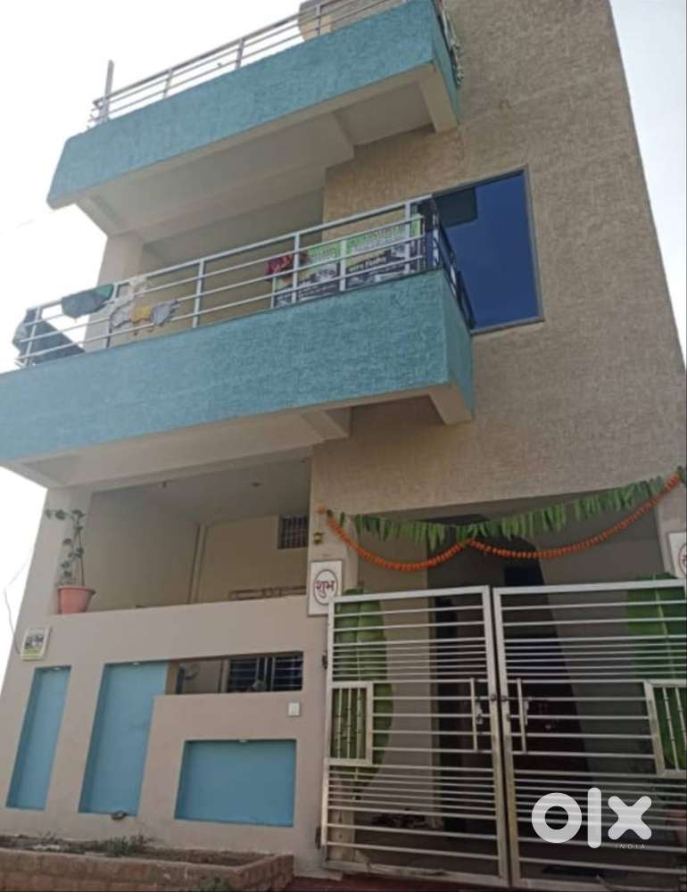 मकान बेचना है