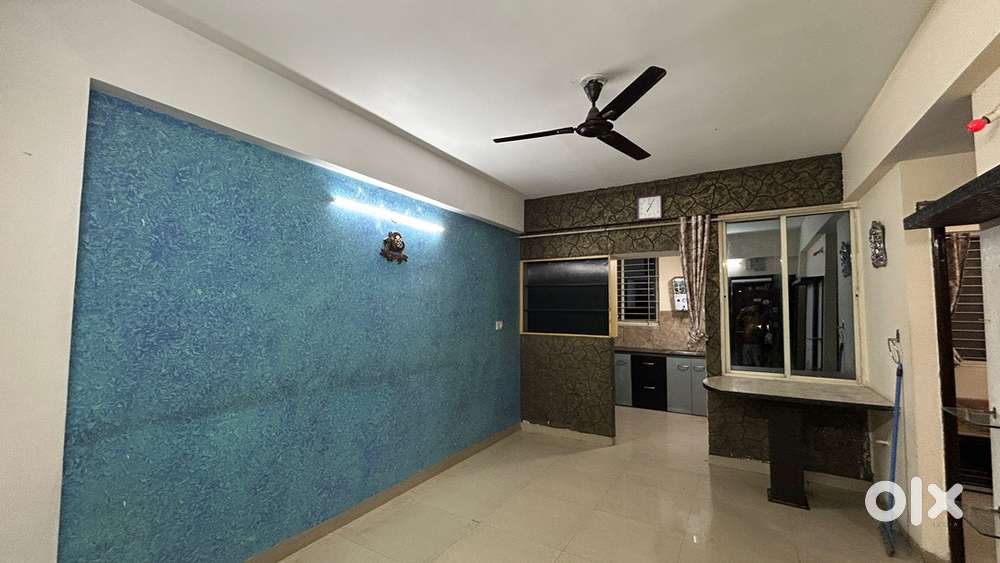 2 bhk furnished flat at bicholi mardana
