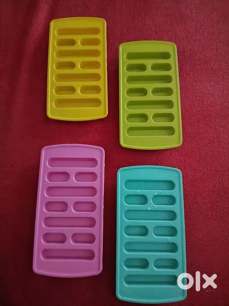 Ice Tray Set of 4 ₹199