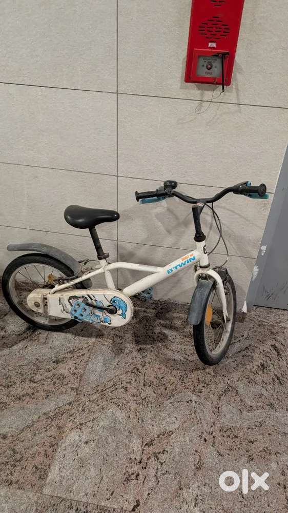 Kids premium bicycle BTwin White and blue