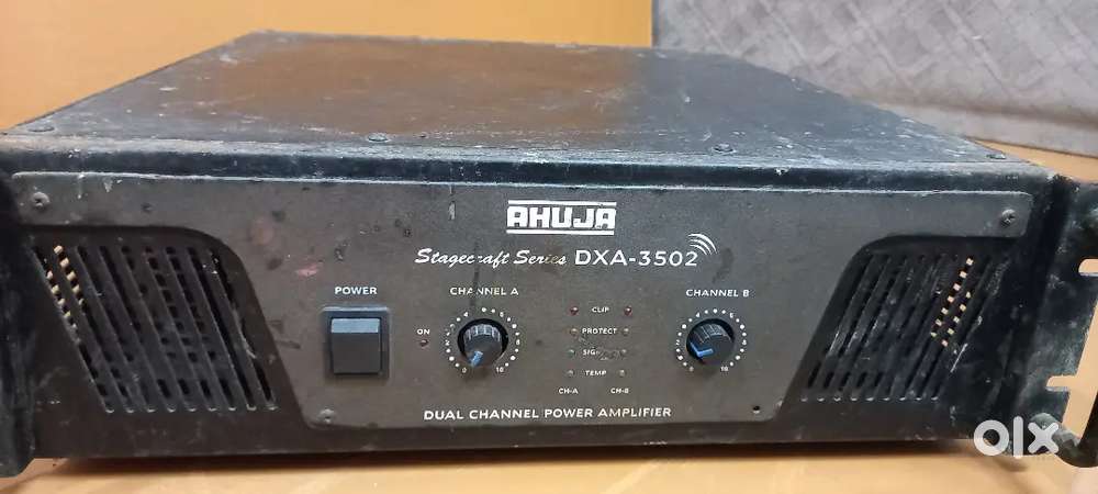 Dj sound box and amplifier