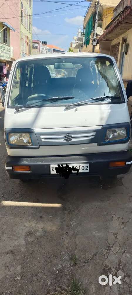 Maruti Suzuki Omni 2010