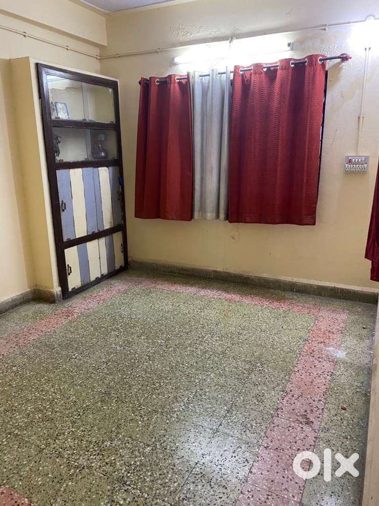 Hot water, Attached indian Toilet & bathroom, PMC drinking water