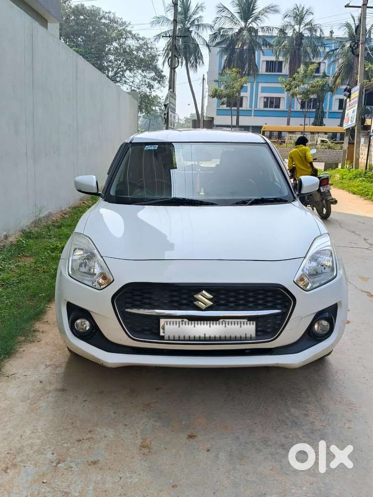 Maruti Suzuki Swift VXI Optional, 2022, Petrol