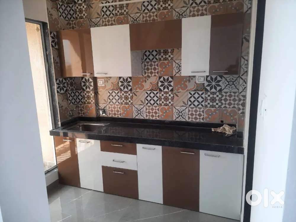 Palghar west Tembhode Excellent Large 1 Room kitchen on rent or sale